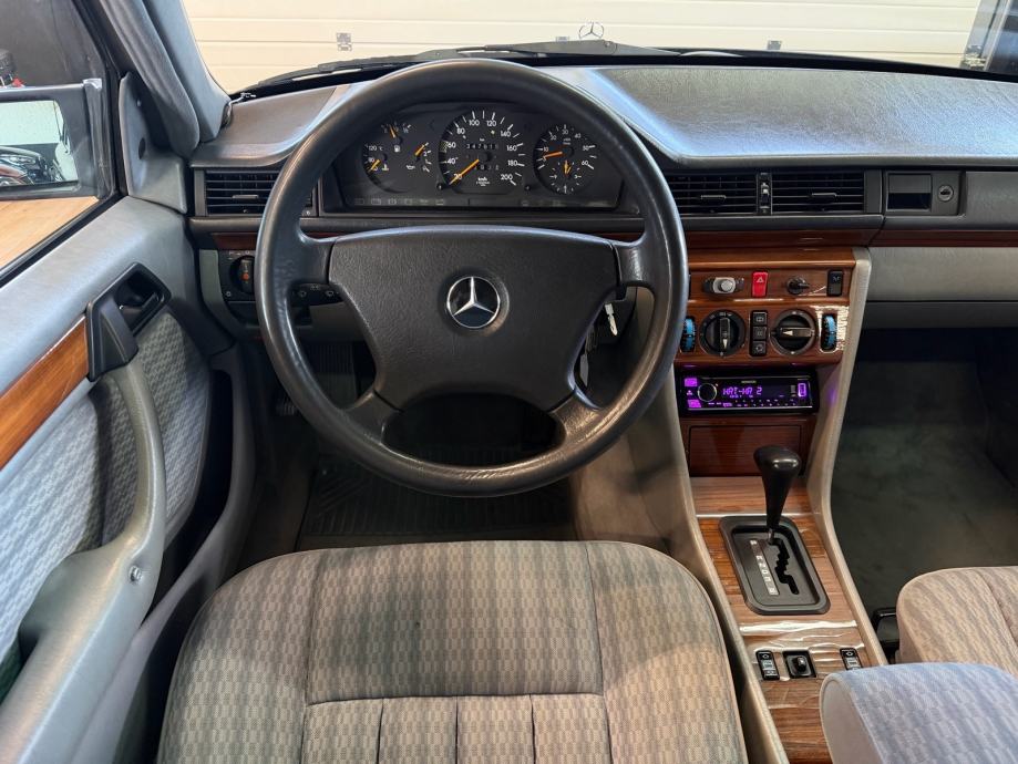 Mercedes-Benz E250d W124 redizajn ***AUTOMATIK, KLIMA*** OM602, fotografija 14