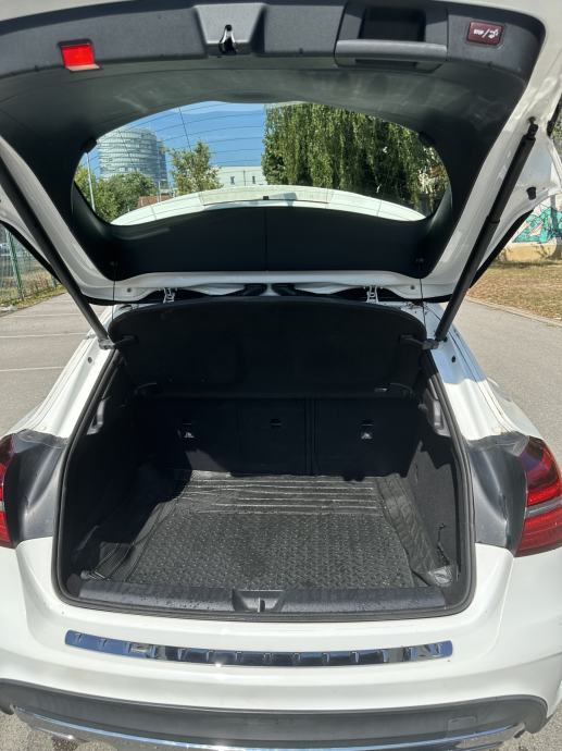 Mercedes-Benz GLA 180 automatik AMG, fotografija 7
