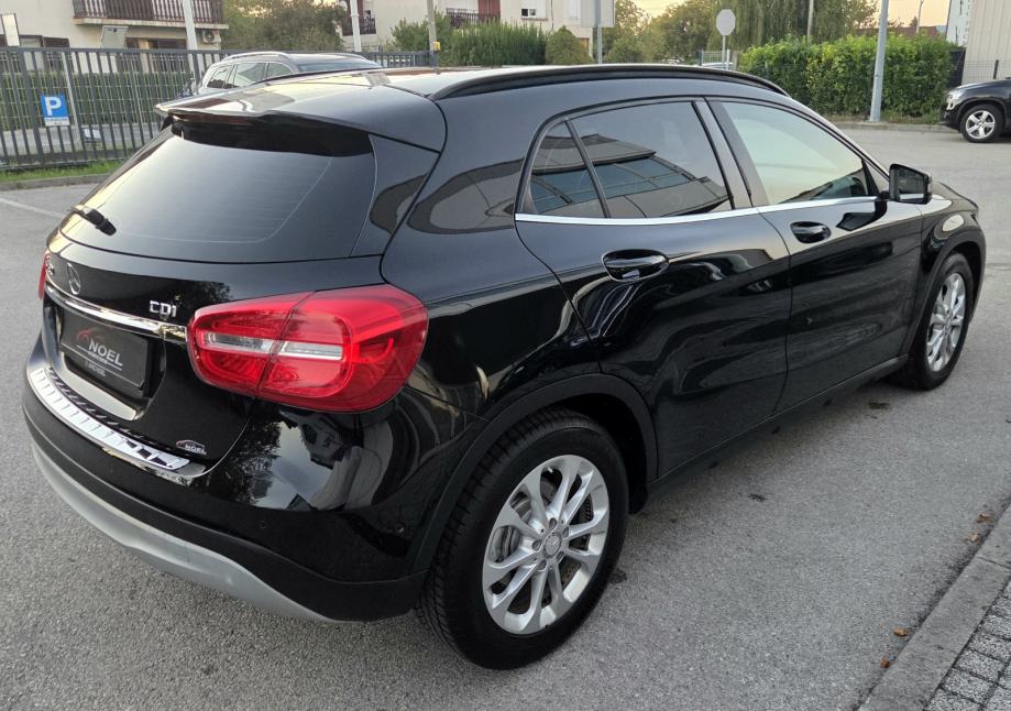 Mercedes-Benz GLA 180 CDI | Bi Xenon | Kamera | Grijanje sjedala |, fotografija 3