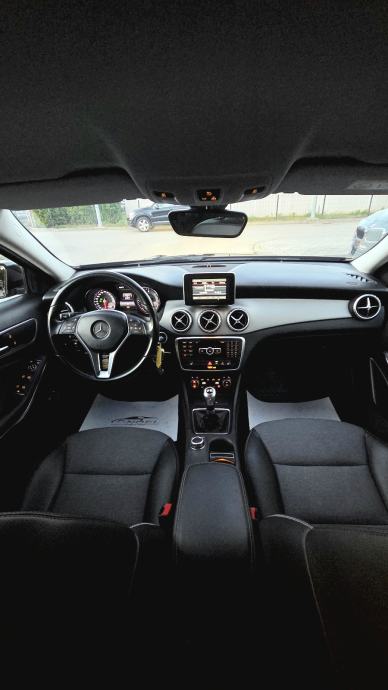 Mercedes-Benz GLA 180 CDI | Bi Xenon | Kamera | Grijanje sjedala |, fotografija 10
