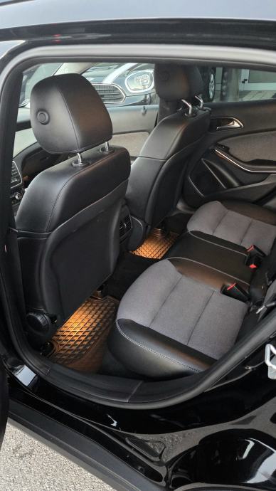 Mercedes-Benz GLA 180 CDI | Bi Xenon | Kamera | Grijanje sjedala |, fotografija 7