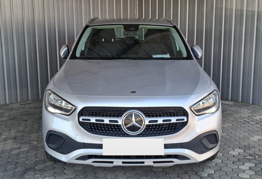 Mercedes-Benz GLA 180 LEASING BEZ UČEŠĆA I BEZ JAMACA, fotografija 2