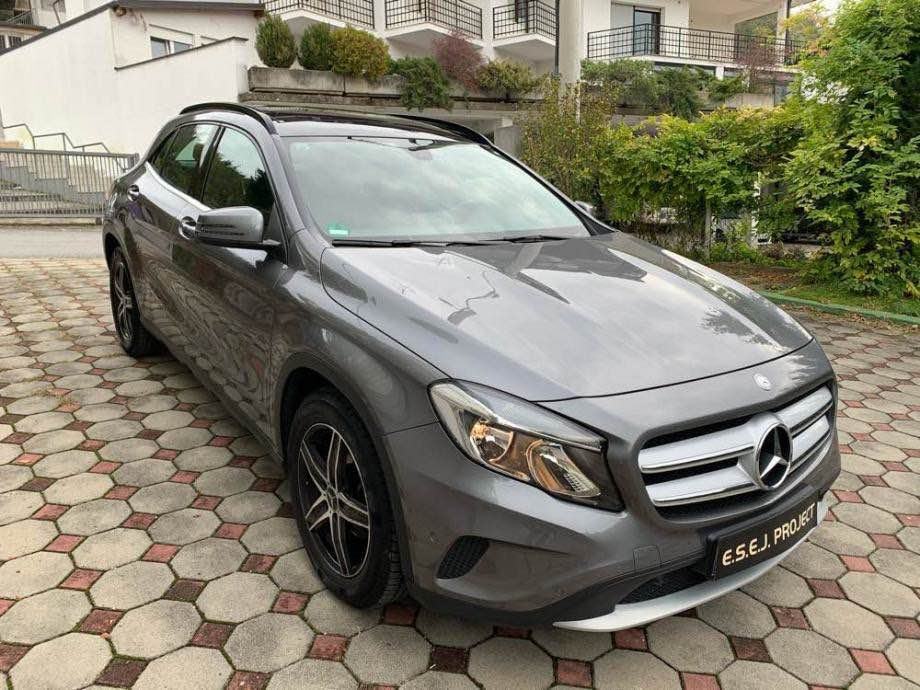 MercedesBenz GLA 200 CDI 1 automatik/navi./panorama/mod.