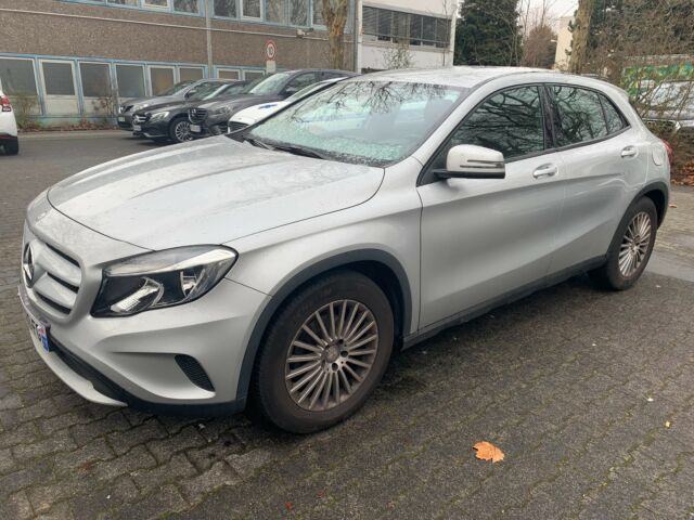 Mercedes-Benz GLA 200 CDI,10/2014, cijena 15470 €