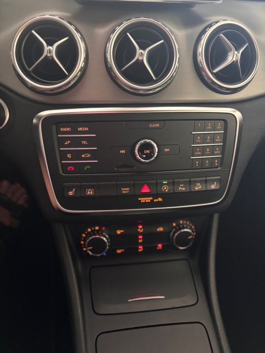 Mercedes-Benz GLA 200 CDI 4MATIC_AMG Line_OFF Road Paket_BiXenon_Klima, fotografija 12