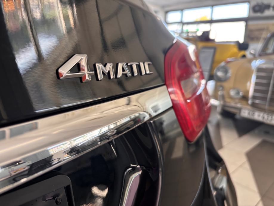 Mercedes-Benz GLA 200 CDI 4MATIC_AMG Line_OFF Road Paket_BiXenon_Klima, fotografija 17
