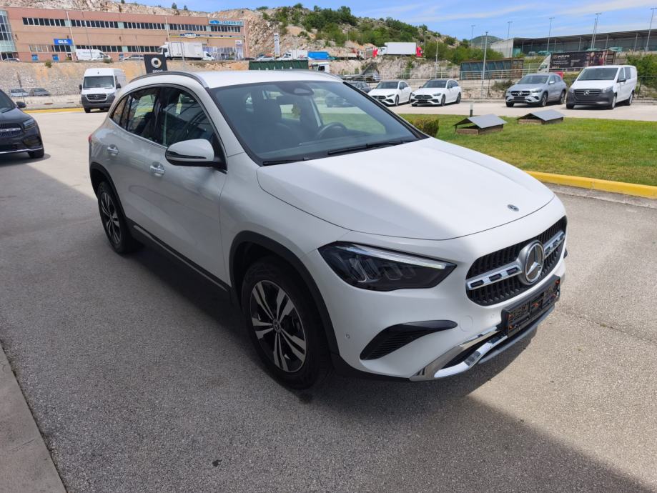 Mercedes-Benz GLA 200 d 2025, fotografija 3