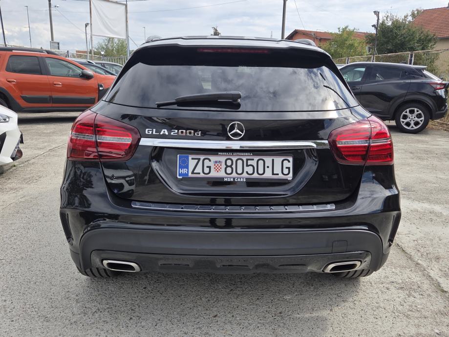 Mercedes-Benz GLA 200 d "AMG"-AUTOMATIC F1-107000km-PANORAMA-FULL-GAR., fotografija 8