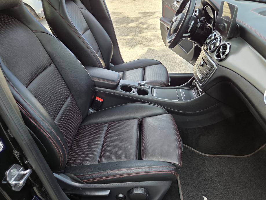 Mercedes-Benz GLA 200 d "AMG"-AUTOMATIC F1-107000km-PANORAMA-FULL-GAR., fotografija 19