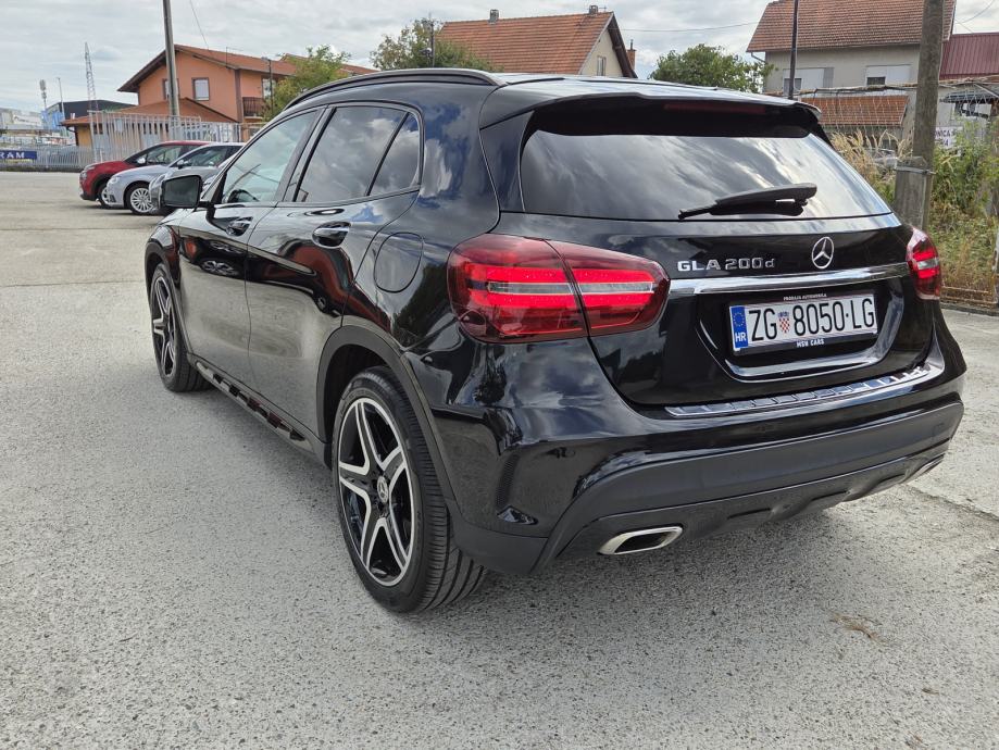 Mercedes-Benz GLA 200 d "AMG"-AUTOMATIC F1-107000km-PANORAMA-FULL-GAR., fotografija 4