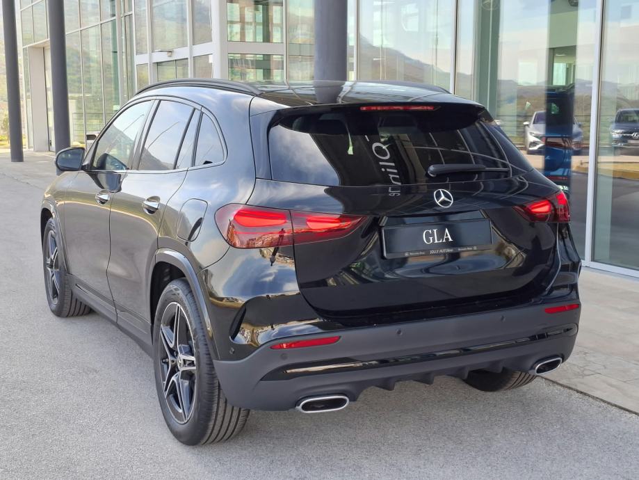 Mercedes-Benz GLA 200 d AMG Edition, fotografija 7