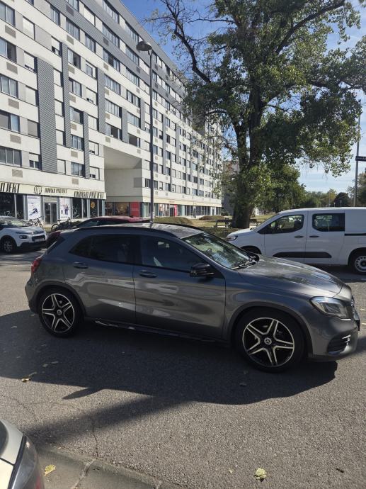 Mercedes-Benz GLA 200 d AMG LINE EDITION, fotografija 3