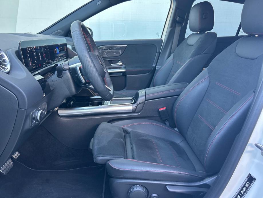 Mercedes-Benz GLA 200 d Amg Line Night paket, fotografija 13