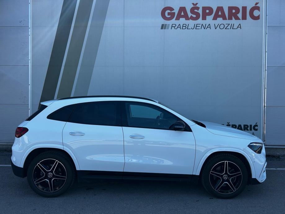 Mercedes-Benz GLA 200 d Amg Line Night paket, fotografija 4