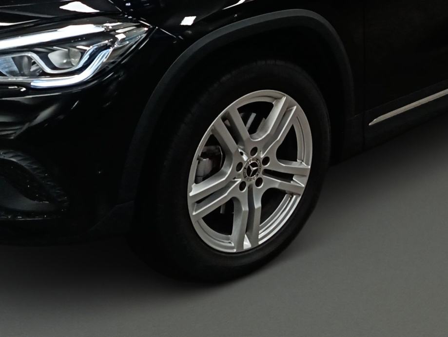 Mercedes-Benz GLA 200 d Aut. - 3 godine jamstva, fotografija 10
