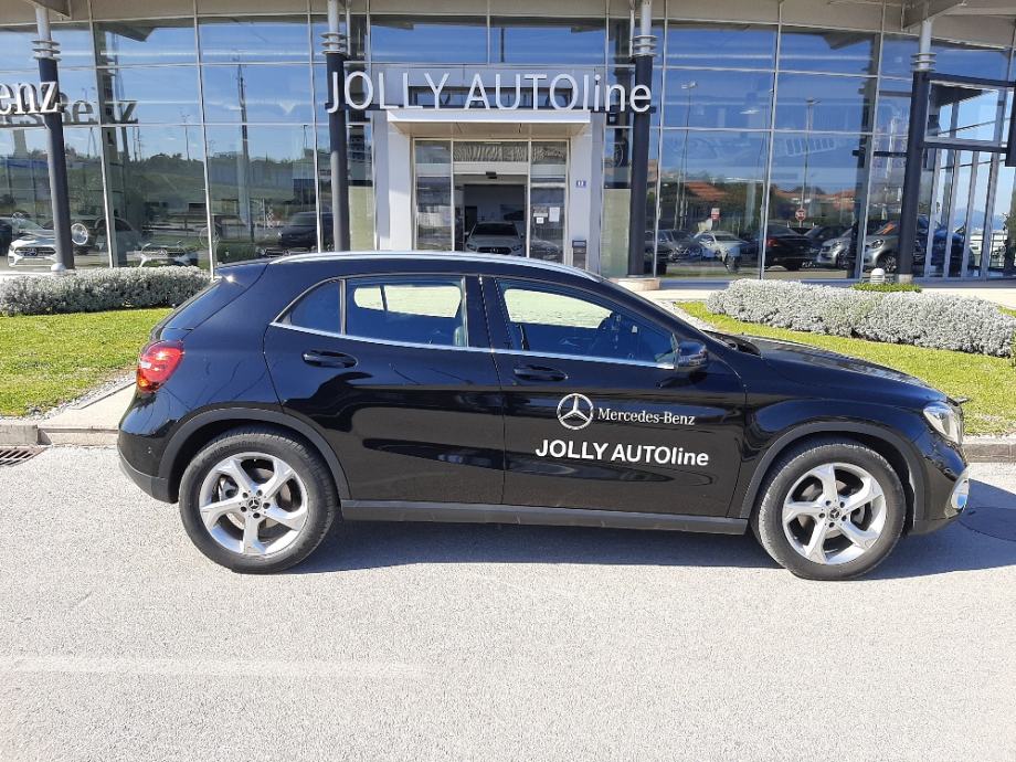 Mercedes Benz Gla 200 D Automatik 2019 God