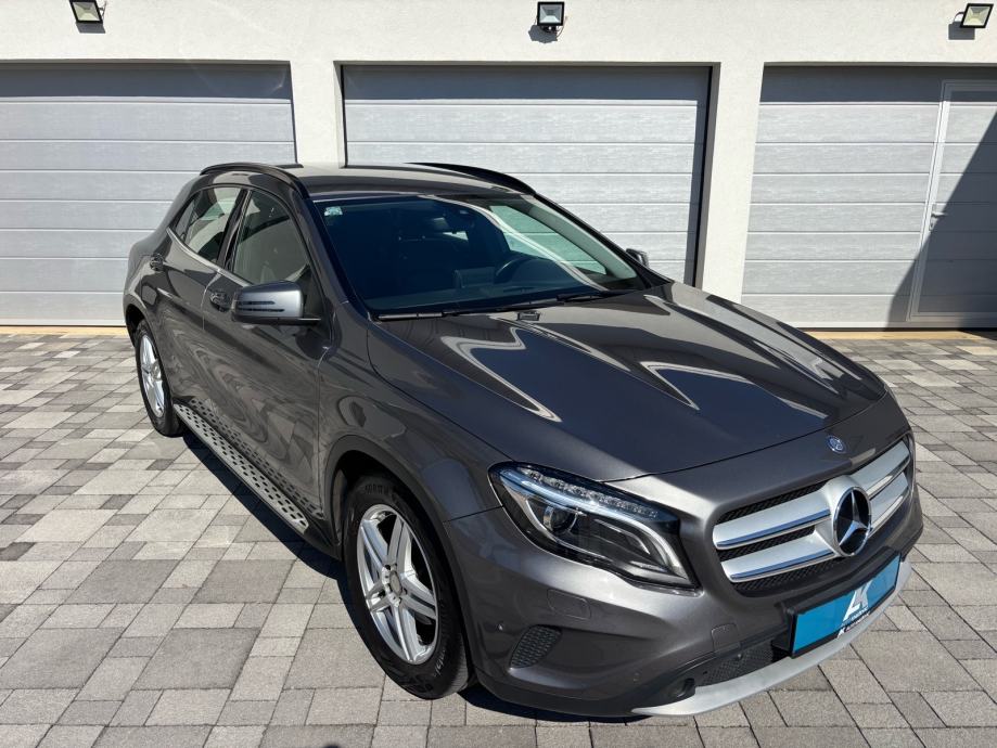 Mercedes-Benz GLA 200 d automatik •Urban• HR Auto• 1. Vlasnik, fotografija 3