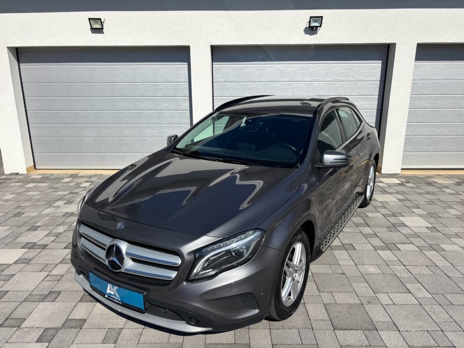 Mercedes-Benz GLA 200 d automatik •Urban• HR Auto• 1. Vlasnik, fotografija 2