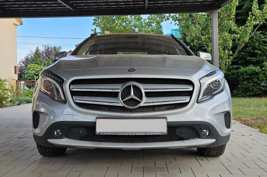 Mercedes-Benz GLA 200, registriran do VIII / 2027., fotografija 5
