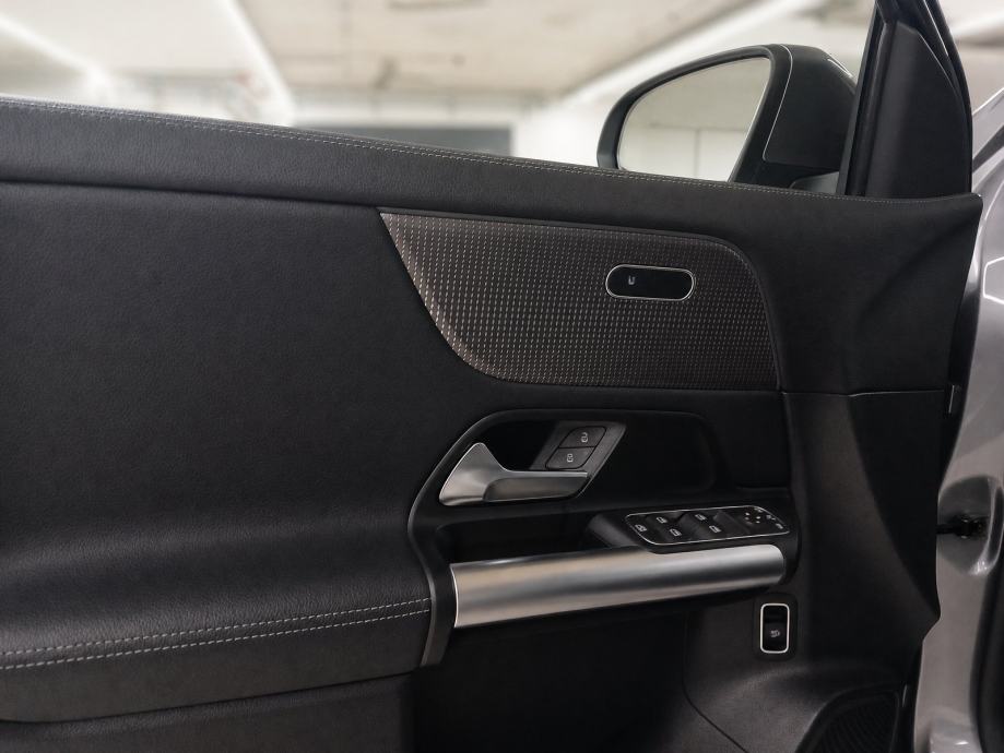 Mercedes-Benz GLA 200D - 3 godine jamstva, fotografija 15