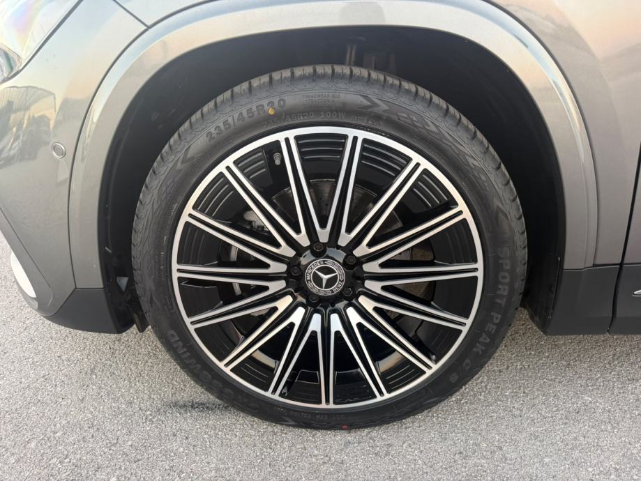 Mercedes-Benz GLA 200d **AMG** VIRTUAL,ACC,KAMERA,AMBIENT,NAVI,JAMSTVO, fotografija 9