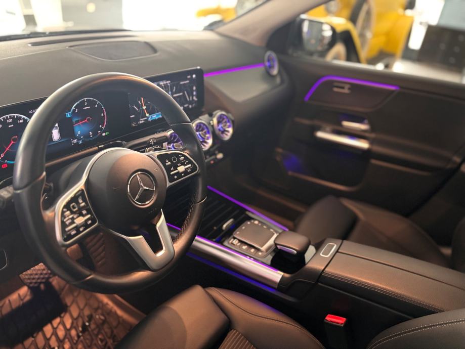 Mercedes-Benz GLA 200d_Panorama, Widesreen, Ambient, Kamera itd..., fotografija 11