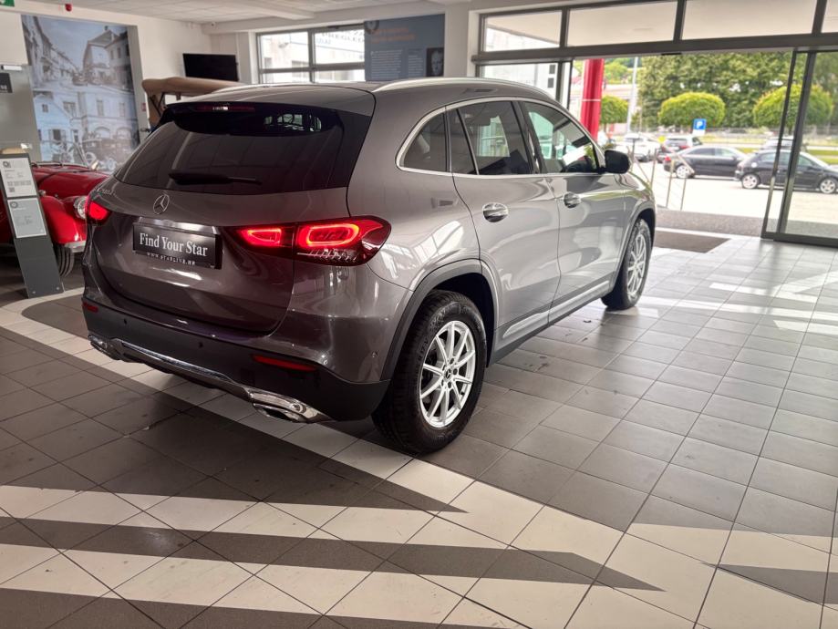 Mercedes-Benz GLA 200d_Panorama, Widesreen, Ambient, Kamera itd..., fotografija 6