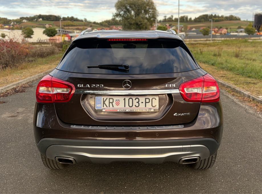 Mercedes-Benz GLA 220 CDI 4MATIC automatik reg do 07/27, fotografija 8