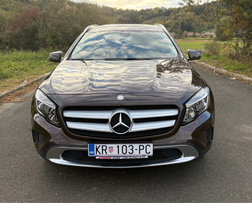 Mercedes-Benz GLA 220 CDI 4MATIC automatik reg do 07/27, fotografija 13