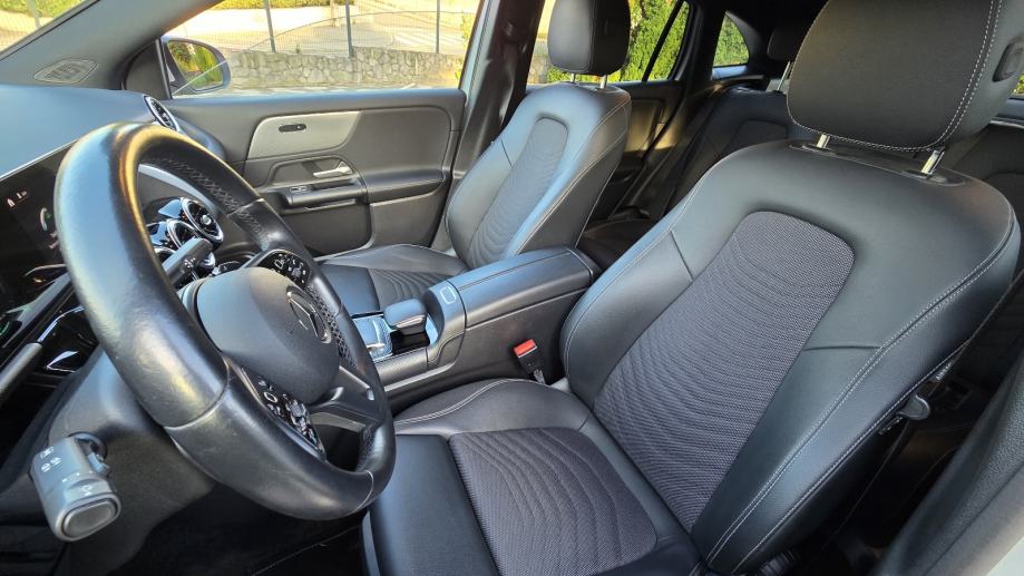 Mercedes-Benz GLA 250e plug in hibrid,TOP stanje,bez prepisa,garancija, fotografija 12