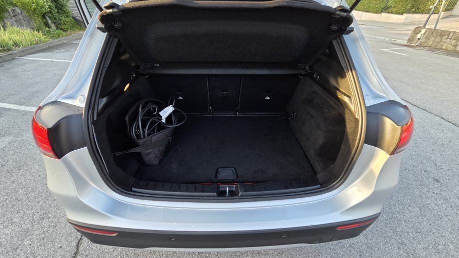Mercedes-Benz GLA 250e plug in hibrid,TOP stanje,bez prepisa,garancija, fotografija 14