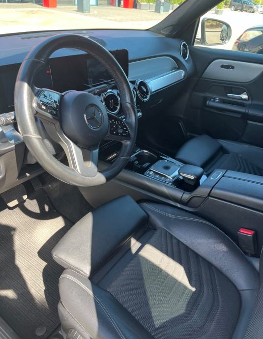 Mercedes-Benz GLB 2,0 D automatik, fotografija 5