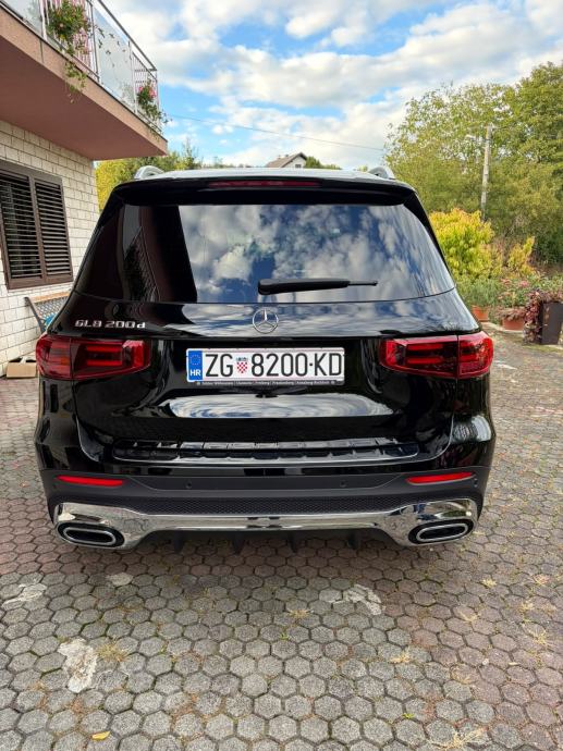 Mercedes-Benz GLB 200 D automatik, fotografija 4