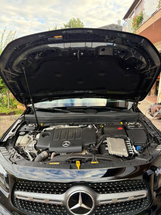 Mercedes-Benz GLB 200 D automatik, fotografija 11