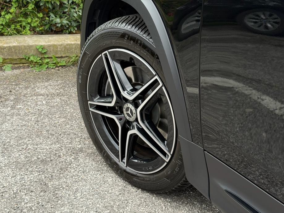 MERCEDES-BENZ GLB 220 d 4MATIC, fotografija 9