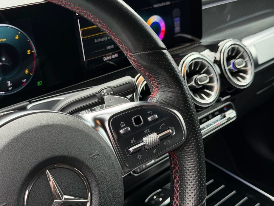MERCEDES-BENZ GLB 220 d 4MATIC, fotografija 18