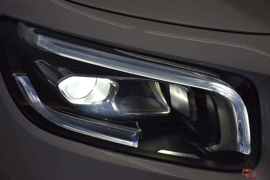Mercedes-Benz GLB 220 d AMG-LINE 4MATIC-4x4 KAMERA AMBIENT ASSIST, fotografija 18