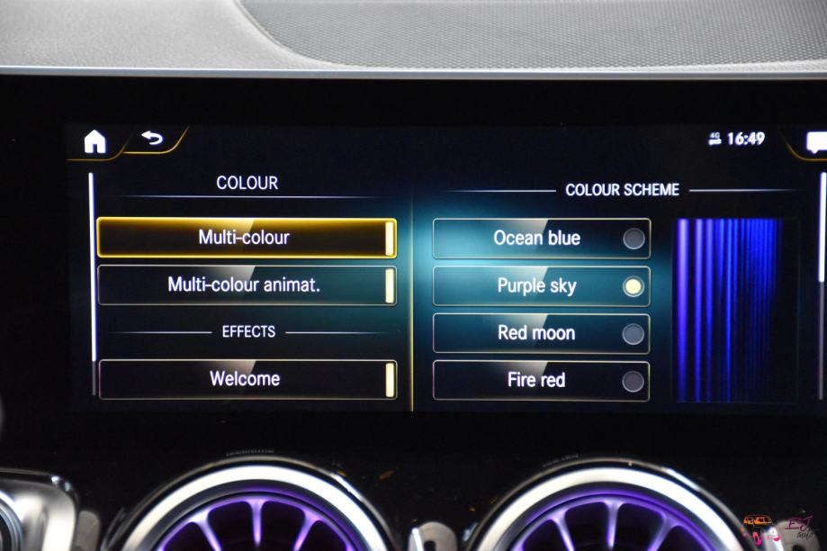 Mercedes-Benz GLB 220 d AMG-LINE 4MATIC-4x4 KAMERA AMBIENT ASSIST, fotografija 10