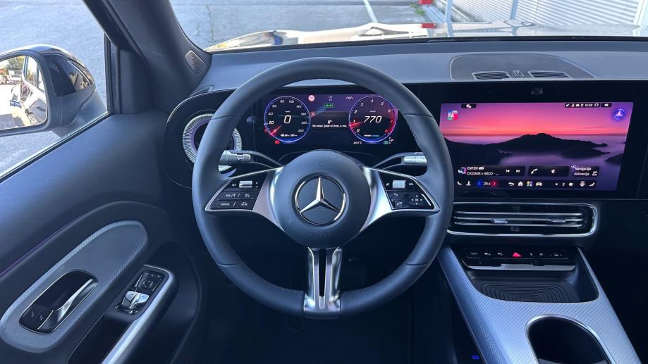 Mercedes-Benz GLB GLB 200 Platinum Edition, fotografija 11