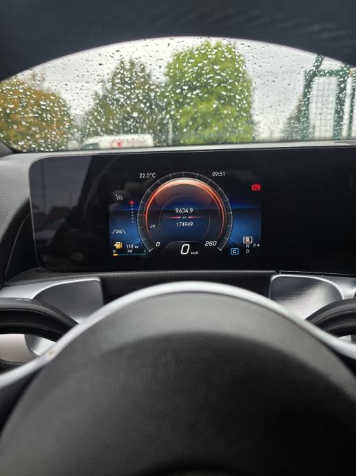 Mercedes-Benz GLB GLB 220D//AUTOMATIK 8B//SERVISNA//JAMSTVO, fotografija 17