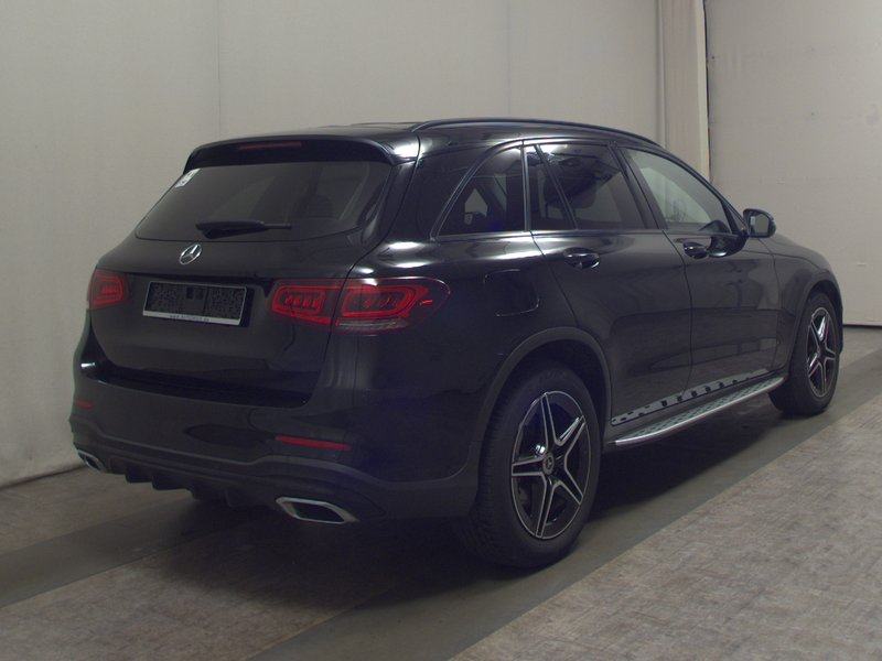 Mercedes-Benz GLC 200 d 4MATIC automatik AMG Line • Full LED • kamera, fotografija 4