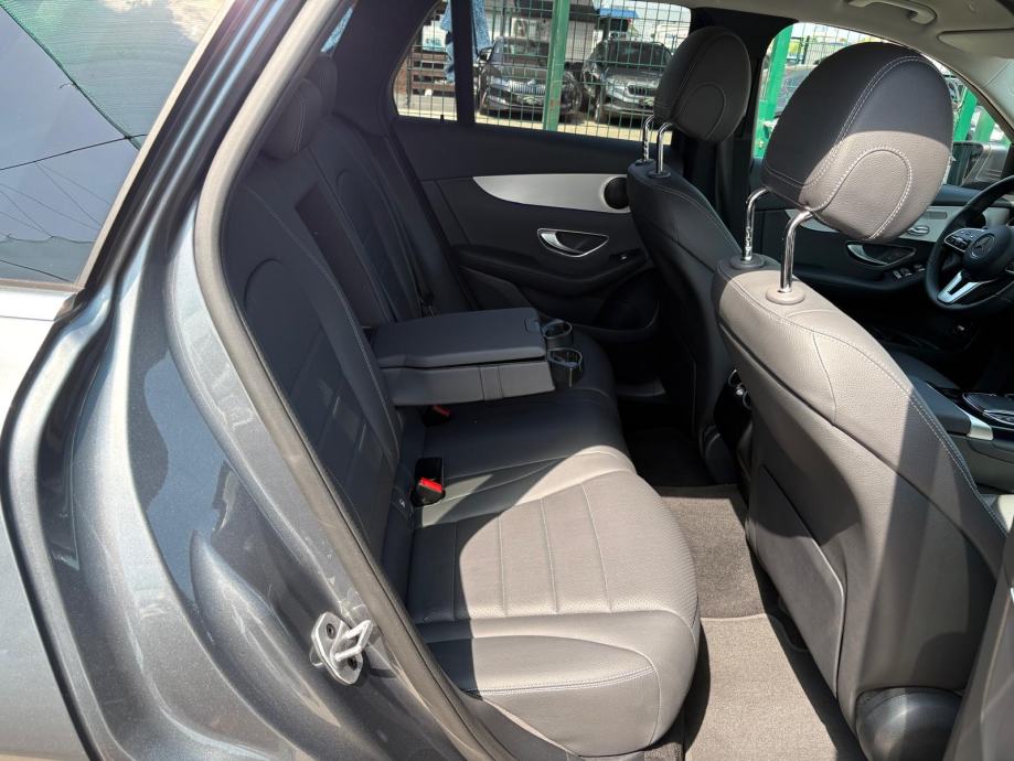 Mercedes GLC220d 4MATIC AUTOMATIK °NAVI°KAMERA°LEASING BEZ UČEŠĆA, fotografija 15