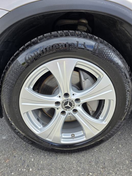 Mercedes-Benz GLC 220 d 4MATIC automatik, fotografija 15