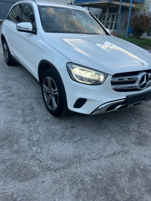 Mercedes-Benz GLC 220 d 4MATIC HR VOZILO REDIZAJN 143KW MODEL 2020., fotografija 8