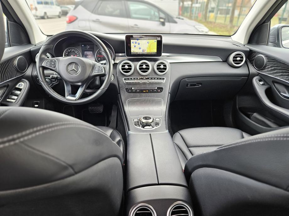 Mercedes-Benz GLC 220 d automatik, 4-MATIC, TOP stanje, reg do 08/2027, fotografija 14