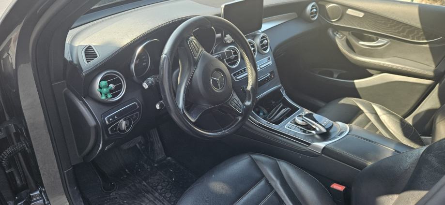 Mercedes-Benz GLC 250d 4 matic automatik, fotografija 6