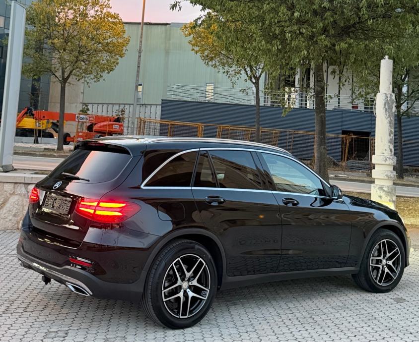 MERCEDES BENZ GLC 220d ~ 3xAMG ~ 4MATIC , ILS ,ALU , NAVI , PDC , LED, fotografija 12