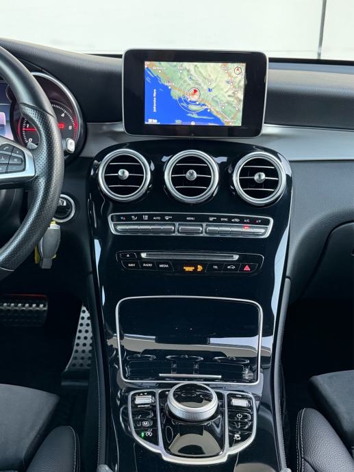 MERCEDES BENZ GLC 220d ~ 3xAMG ~ 4MATIC , ILS ,ALU , NAVI , PDC , LED, fotografija 15