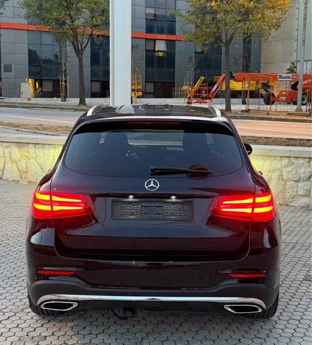 MERCEDES BENZ GLC 220d ~ 3xAMG ~ 4MATIC , ILS ,ALU , NAVI , PDC , LED, fotografija 6