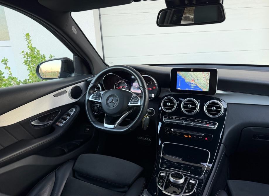 MERCEDES BENZ GLC 220d ~ 3xAMG ~ 4MATIC , ILS ,ALU , NAVI , PDC , LED, fotografija 14